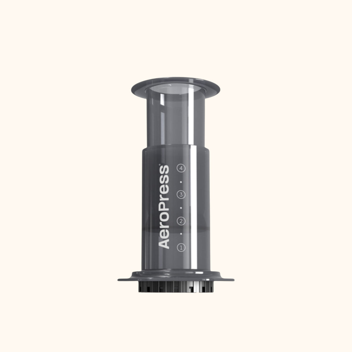 Kirjalan Paahtimo AeroPress Original -kahvinkeitin, jossa on läpinäkyvä harmaa muovirunko ja selkeät mittamerkinnät.