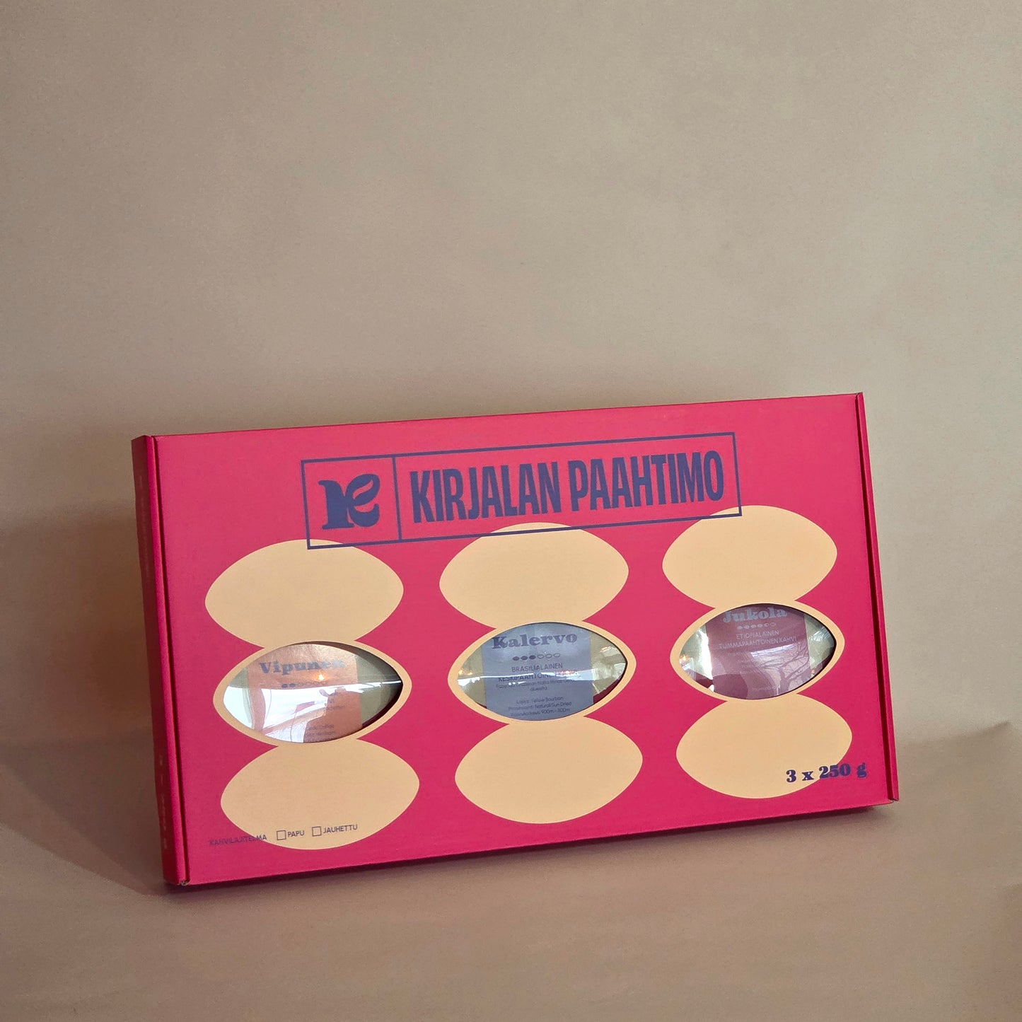 Kirjalan Lahjalaatikko – Valitse 3 Kahvia