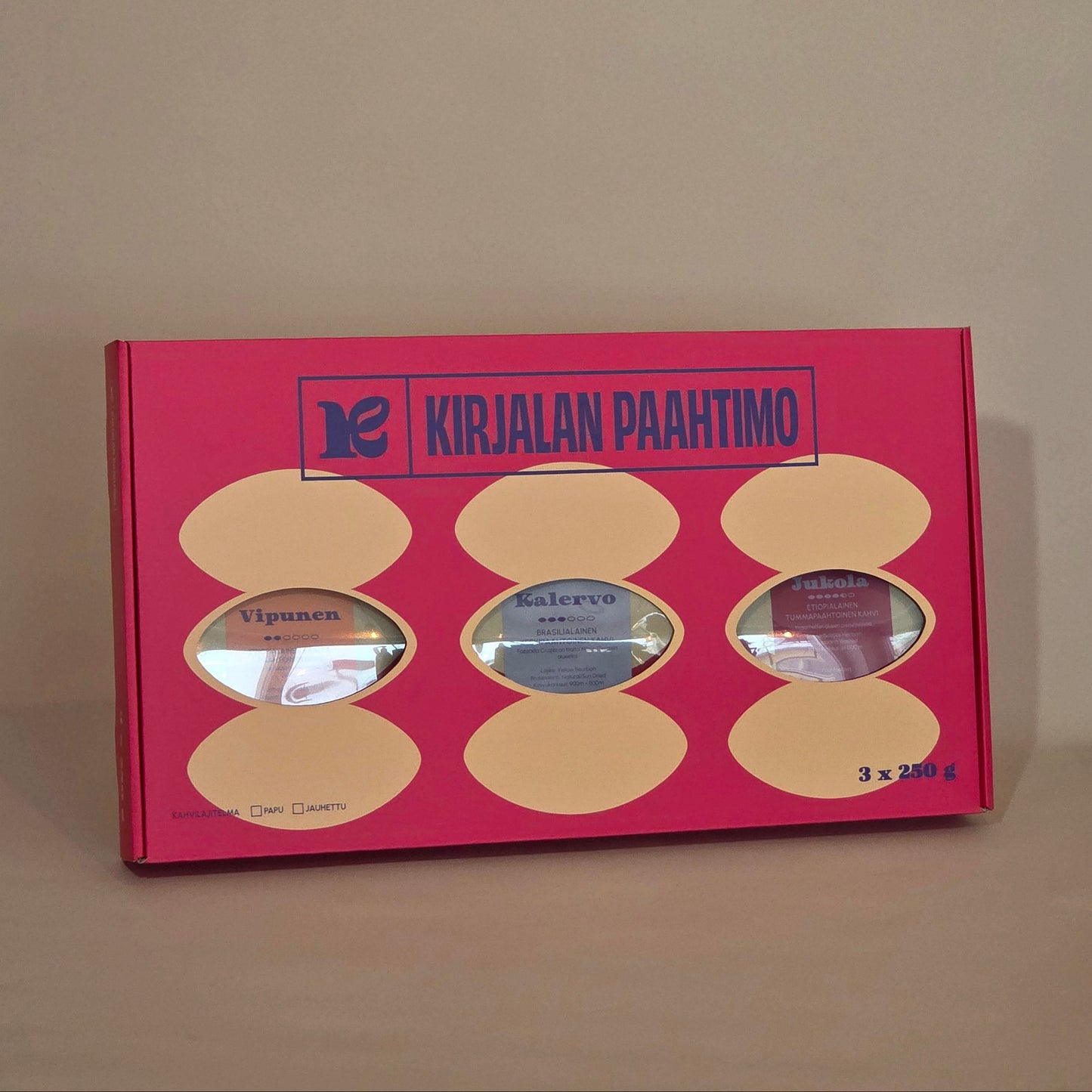 Kirjalan Lahjalaatikko – Valitse 3 Kahvia